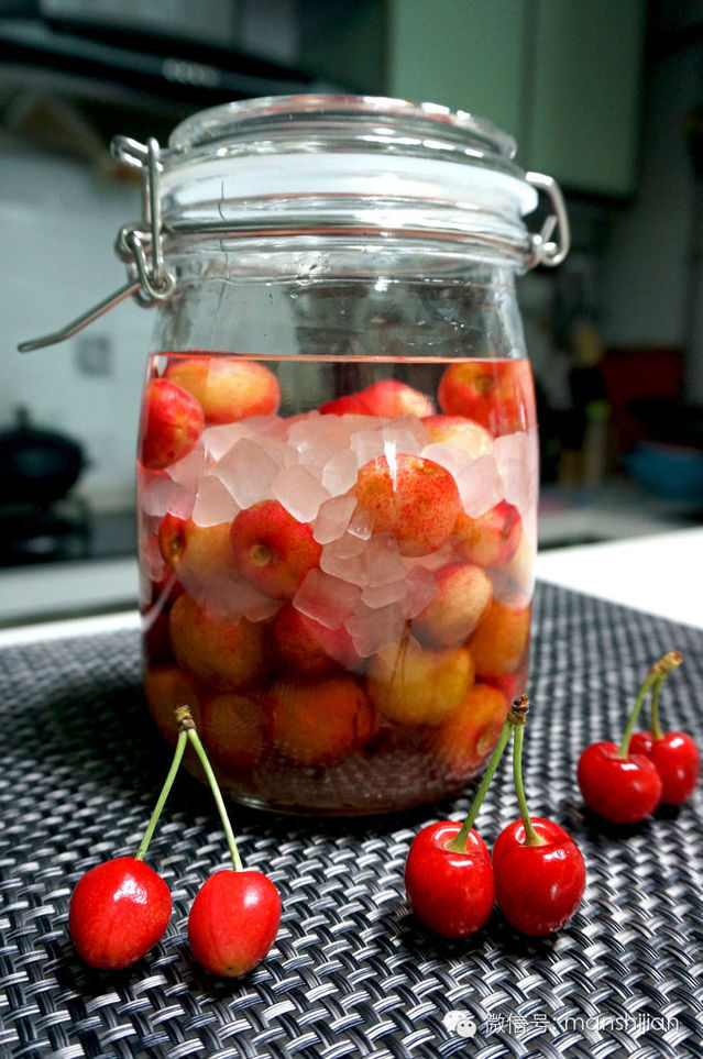 自制樱桃酒_樱桃酒的酿制方法_樱桃酒的功效