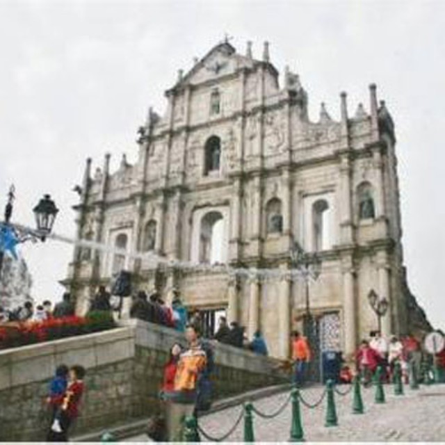 澳门人月交社保15元退休领3000元 议员嫌少要