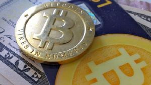 比特币中国哪里换 79cd4faa1e45b89bac7954180f57e3a5_550_309.jpg