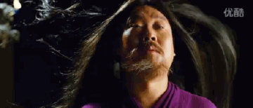于谦才是有钱的顽主，60亩私人马场百万元藏獒，还有两只小鹿