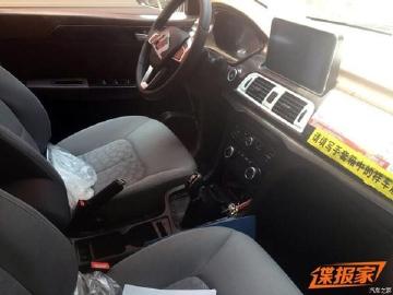上汽大众辉昂领衔，十月上市的新车款款重磅！