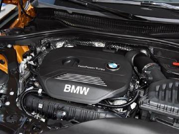 华晨宝马 | 满满的都是运动风 宝马全新1系三厢版下线