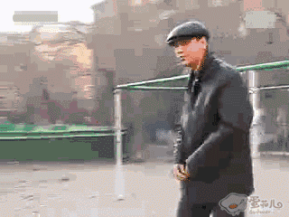 神级gif:没时间解释了,快上车