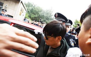 马蓉宋哲微信聊天记录曝光：语言露骨,让人咂舌 称宝强是死鬼！