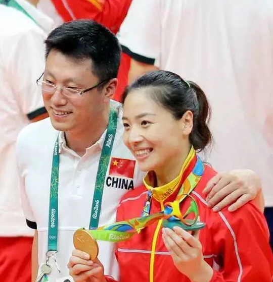 日本排球女神宣布退役 曾暗恋中国助教5年 被选为最理想妻子