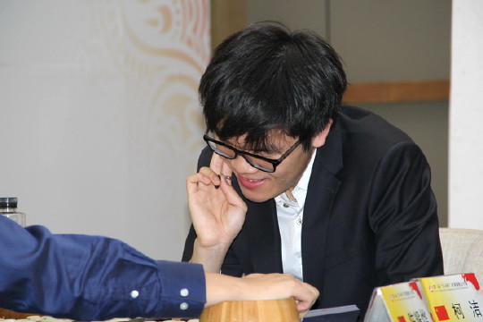 放倒第一人　陈耀烨生日再登基！　中国围棋又一位双冠王诞生