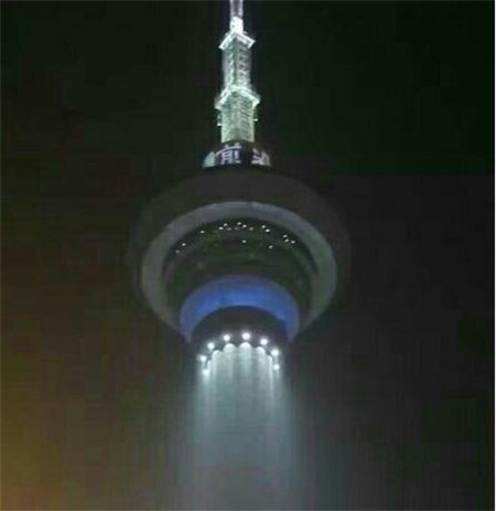 这里是成都│雾霾中，文艺细胞迅速生长