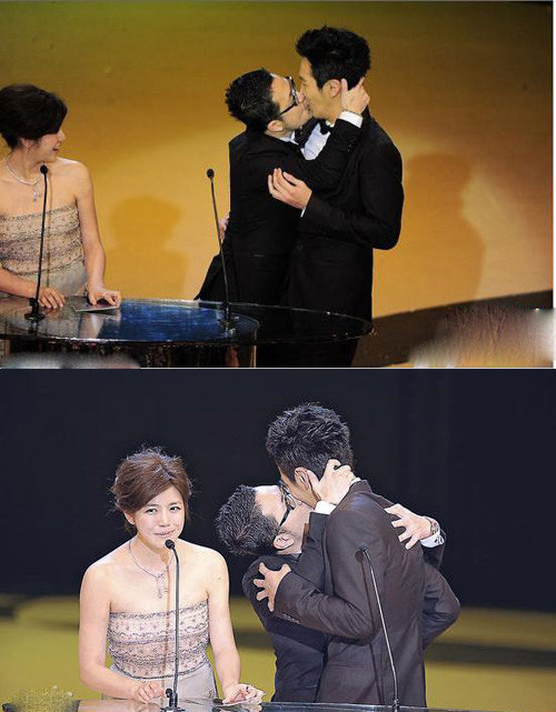 俞灏明王栎鑫激情拥吻！出柜了！好多男星上演男男激吻，辣眼睛