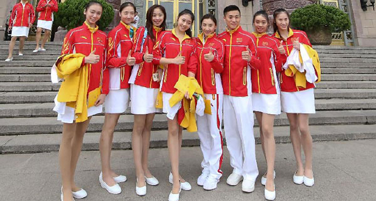 女排曾兴起出国打球热潮却被黑心东家骗,郎平