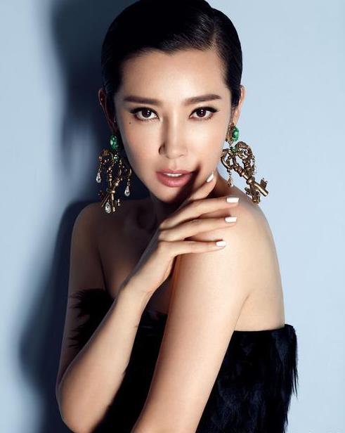 林志玲陈乔恩领衔娱乐圈八大恨嫁的黄金剩女 林志玲陈乔恩领衔娱乐圈八大恨嫁的黄金剩女