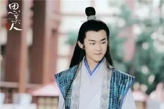 易烊千玺：一夜成名还是百炼成钢？