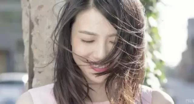 女神晚上发来一条<em>短信</em>,<em>做我</em>男<em>朋友</em>好吗?