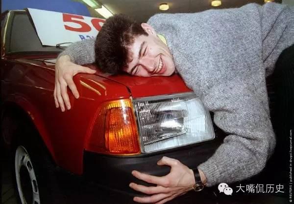 苏联解体后狂躁的俄罗斯社会