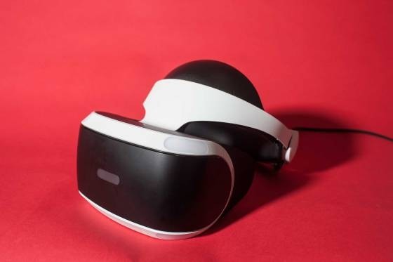 Sony 工程师谈 PS VR 设计理念,不让玩家来回