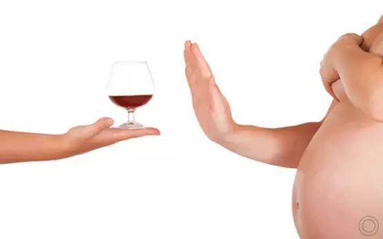 林心如孕期喝酒,有利于胎儿智商发育?