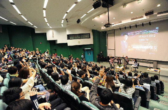 霆锋在香港科技大学全英文演讲视频《PO朝霆》_手机新浪网