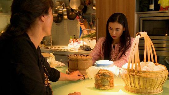 张柏芝谈炒房经自曝<em>房产</em>多 混血妈妈曝光<em>母女</em>
