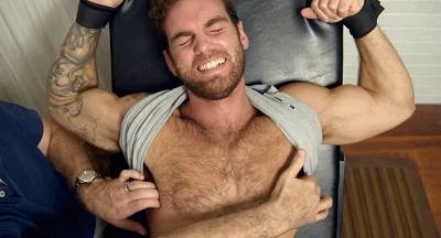 这个地下世界的挠痒痒视频背后,竟然是一个阴