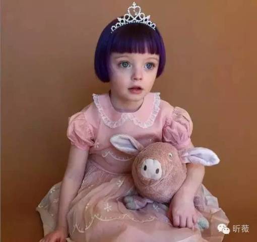 【萌娃】被这位Ins上超火的小公举萌化了!