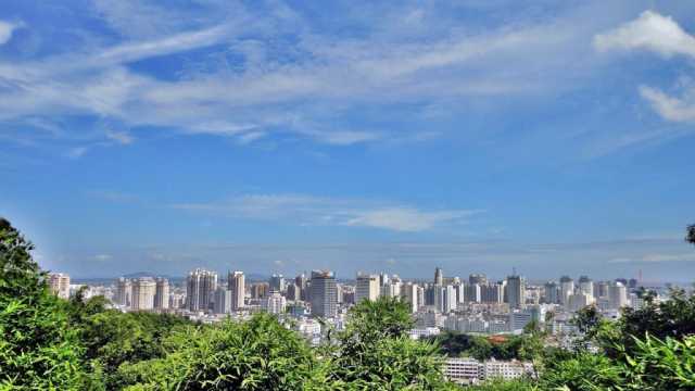 看中国房价最贵的10个小城镇,每平米过万不是