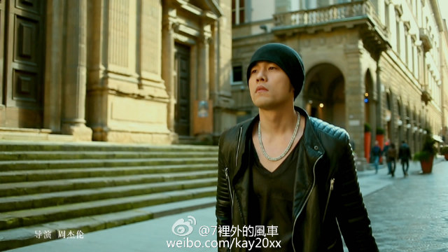 周杰伦《算什么男人》MV 19日凌晨首播 林依