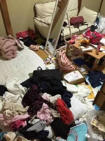 <em>哥哥</em>不小心进到<em>妹妹的房间</em>后竟然看到。_新浪