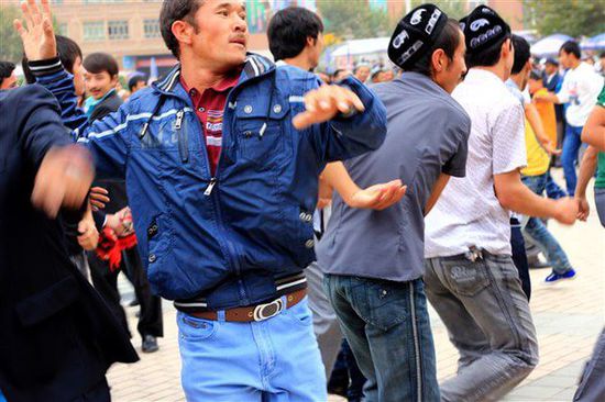 【新疆2015年肉孜节放假】2015肉孜节放假通