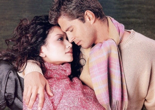 √ 夫妻俩<em>聊微信</em>!笑得我合不拢嘴!