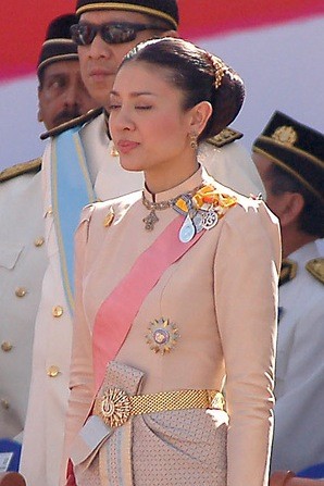 泰国王妃蒙西拉米其人及被废真相