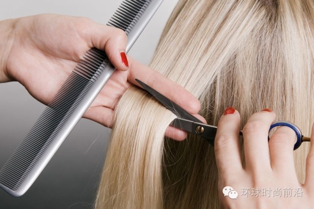 自己怎么剪头发发尾好看视频 65b8d8bf6baf151cf809e0a4e6112153_640_427.jpg