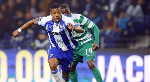 传尤文有意波尔图左后卫桑德罗_新浪悦读_手