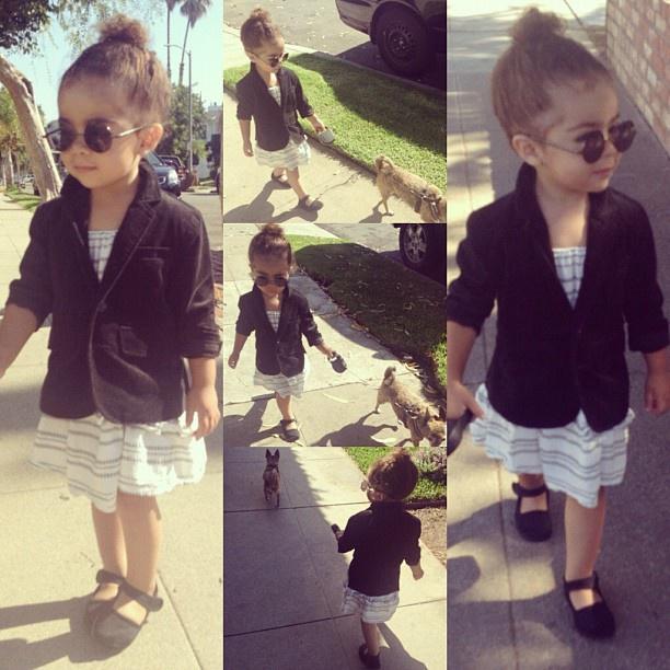 <em>3岁潮妹教你穿衣</em>搭配,美美哒!