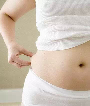 <em>3分钟练就人鱼线马甲线</em>