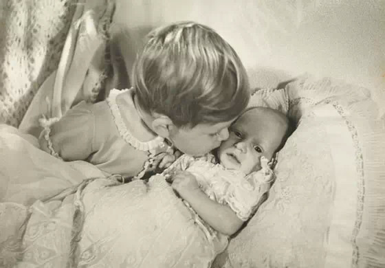 执掌英国皇室63年的王牌CEO--伊丽莎白二世是