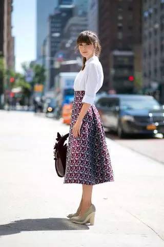 772d9711f0e204abce87bfdbd5be8d42_320_480.jpg