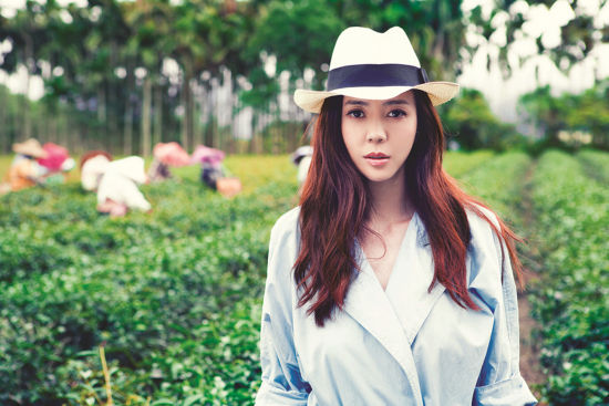  周韦彤 《 两天一夜 》女屌丝,叫你起床真女神