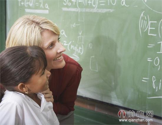 考研女逃课后泼老师热水 九成网友毒舌考上是