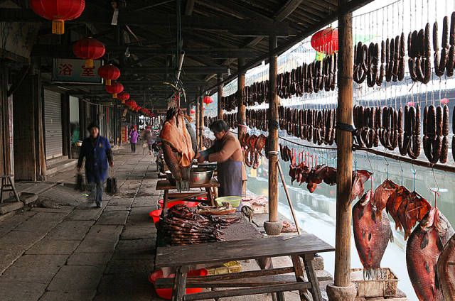 安昌古镇香肠价格表 7f3351e831ccde8a9f25e6009f01e215_640_424.jpg