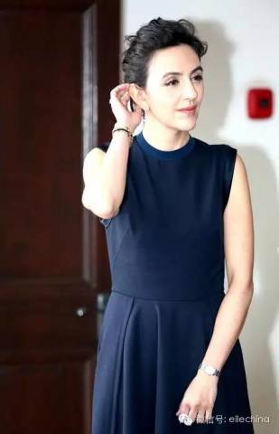 学诺一<em>霓</em>娜妈妈,同款法式优雅发髻轻松<em>梳</em>_新浪