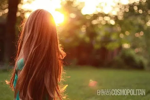 美发 | <em>头发稀少女人</em>显老 6个方法抑制脱发