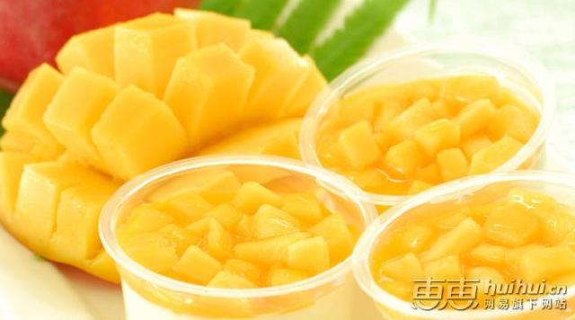 菠萝怎么挑选才正确 97136f4cd36a62ee5321344dc6728430_660_367.jpg