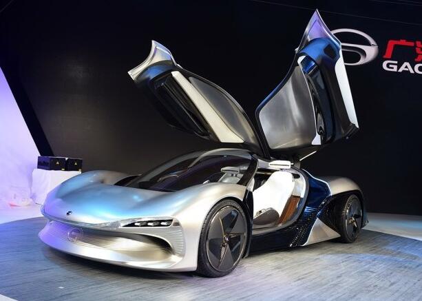 搭纯电动力 具有无人驾驶技术 广汽EnLight概念车广州车展发布