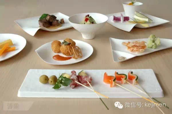 国外可降解餐具 9862592d7dff650b5d8653a9220da359_600_398.jpg