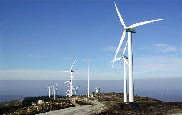 十面霾伏煤炭业遇重创 新能源光伏风电前景佳