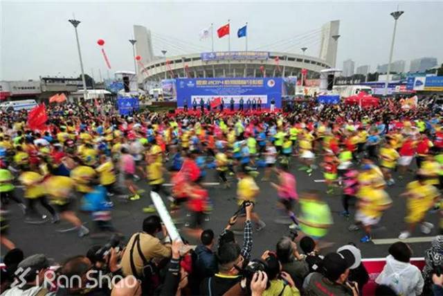山外青山楼外楼,此时此刻正适合在杭州跑场马