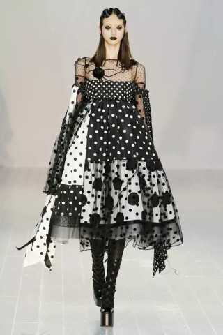 时尚迷 a430e3465057b5d38db8ac1ab77b57e5_320_480.jpg