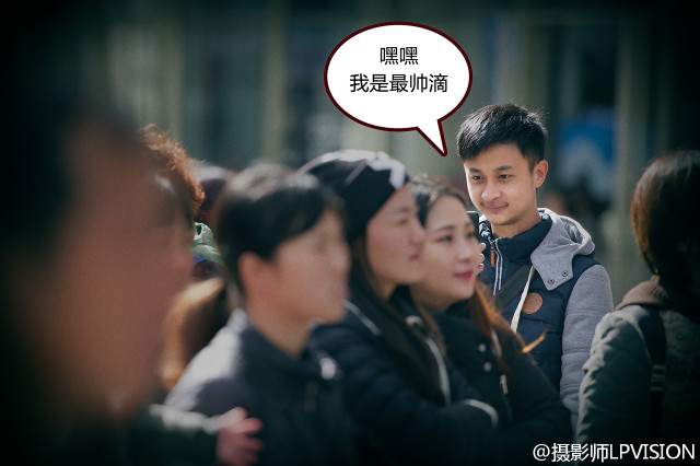 【姑娘狗单身】街头搭讪私房拍女生?_手素颜证件照福音图片