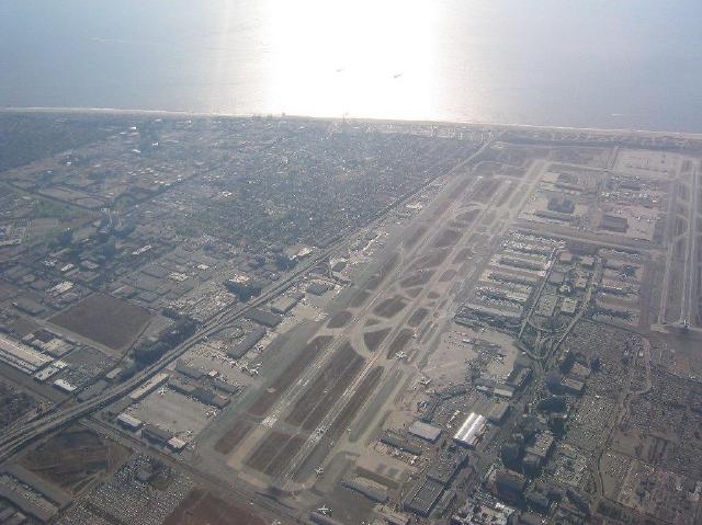 飞机场英文字母 adae3dc9df691e70fe665f66a755ef62_1023_765.jpg