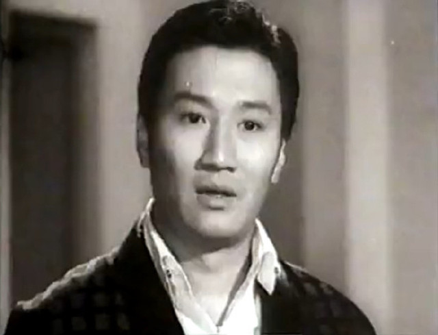 事儿: 精装粤语长片大串烧