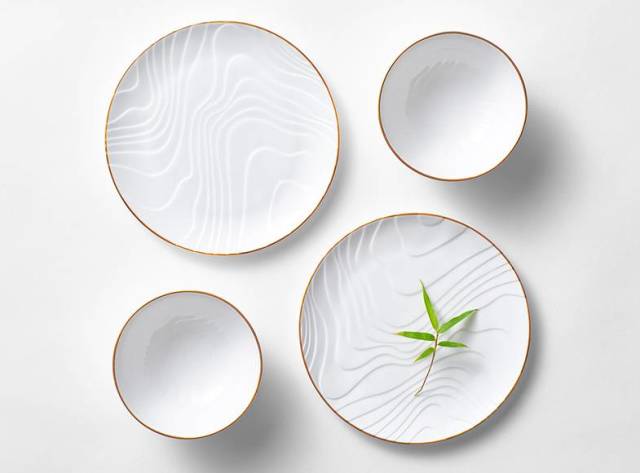 一套东方餐具才是团聚时刻的最好见证